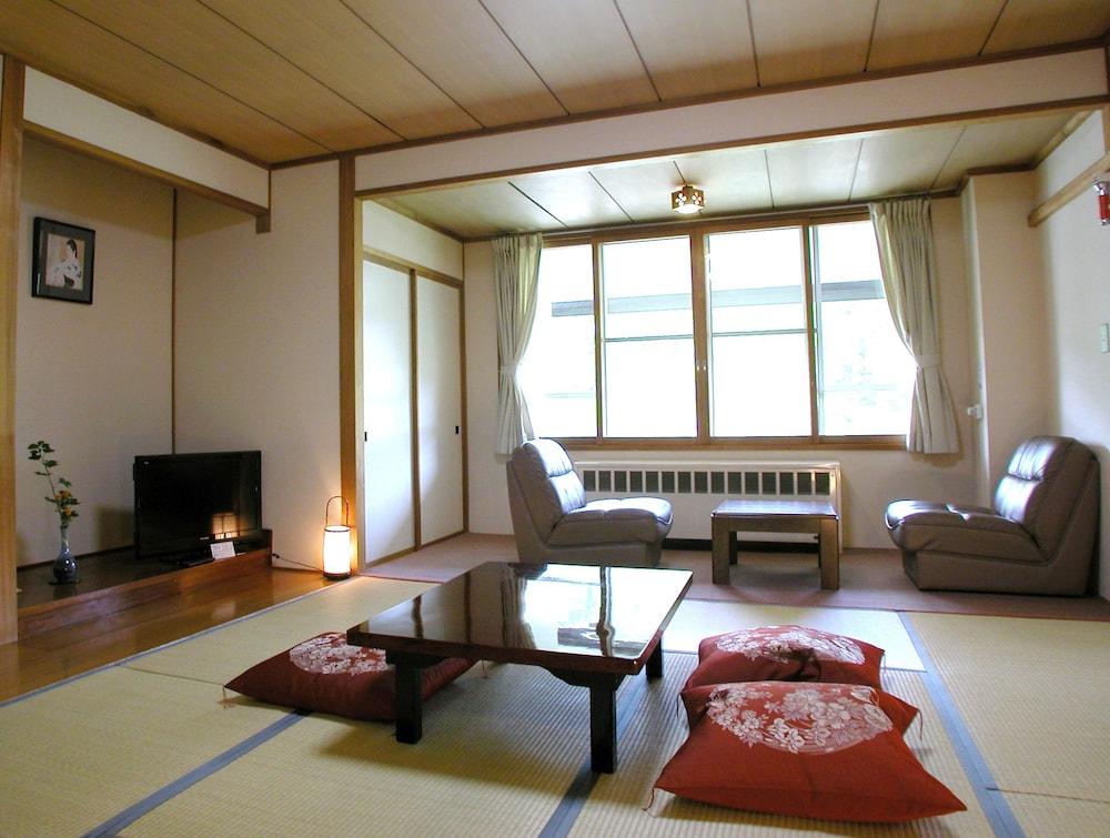 Hotel Shirakabaso Shigakogen Jamanoucsi Kültér fotó